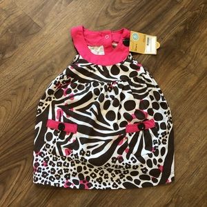 Carter’s NWT dress with bloomers 6 mo
